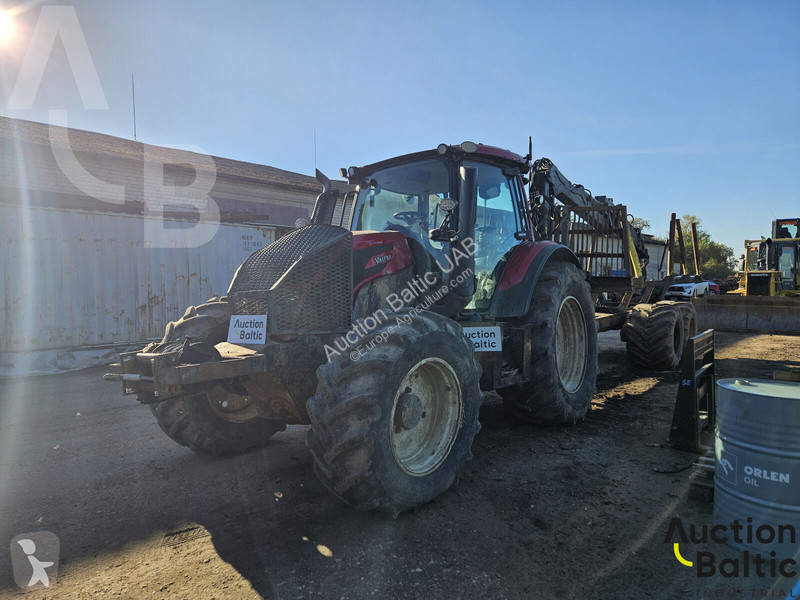 Matériel forestier Valtra N154E