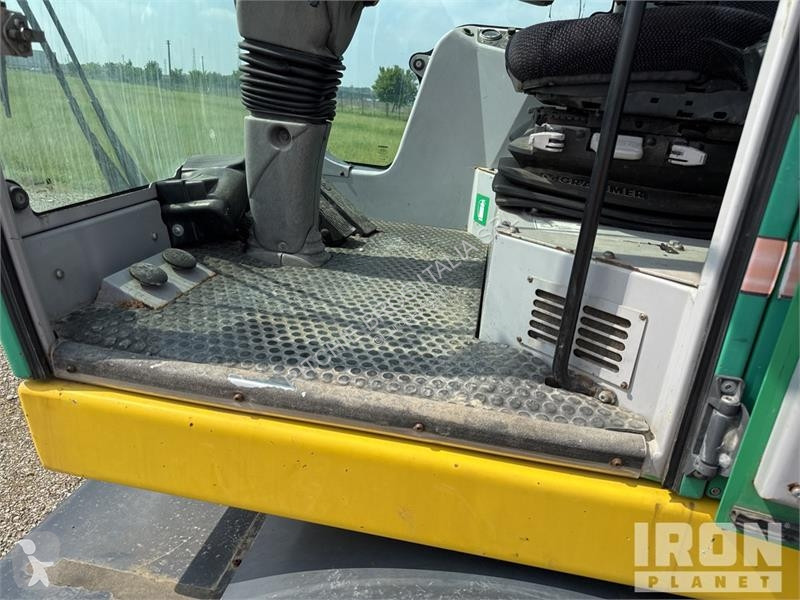 ILFS1500 4x4x4 Telescopic Boom Mulcher Tractor...
