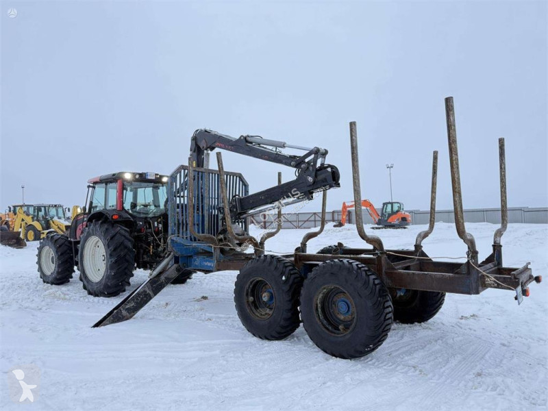 Skogsbruksmaterial Valtra N121H + Vreten 1400...