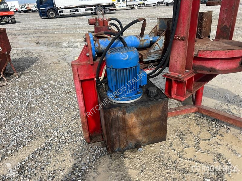 Electric Log Splitter forestry equipment
