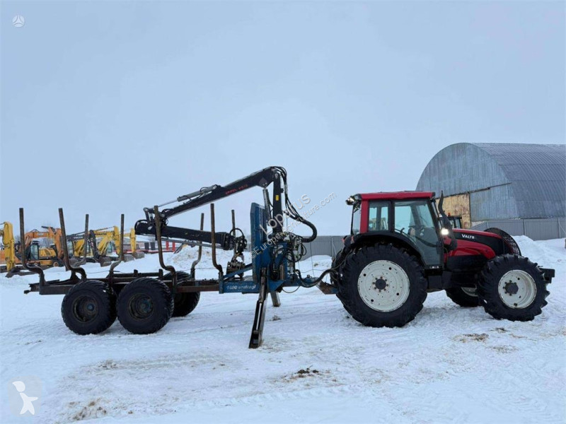 Material forestal Valtra N121H + Vreten 1400...