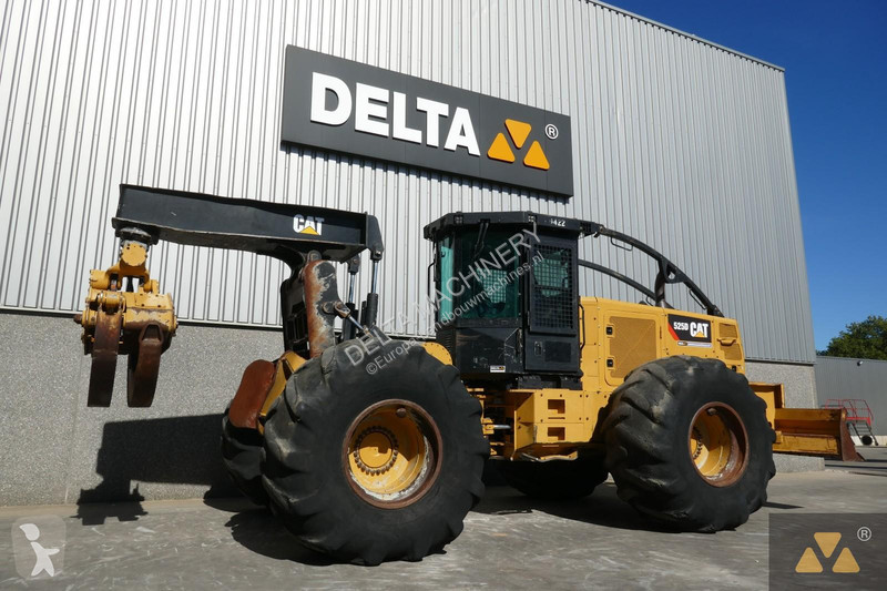 Material forestal Caterpillar 525D