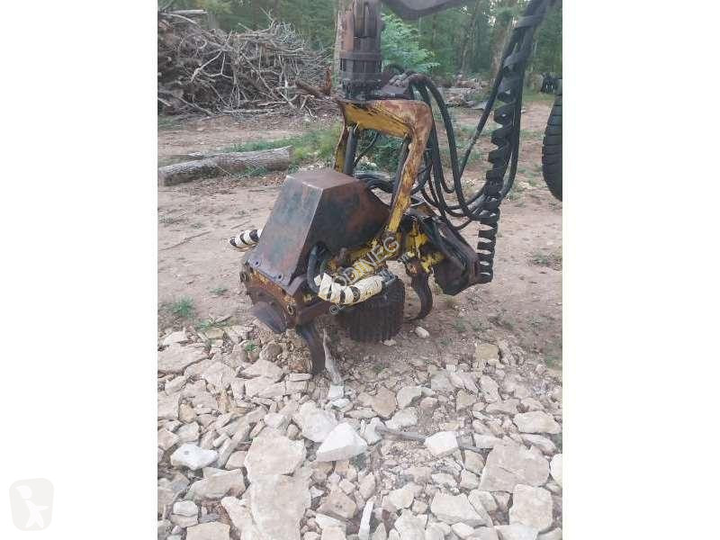 Lesnická technika Timberjack  870