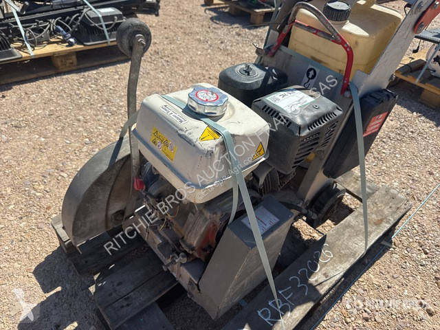 Matériel forestier Husqvarna  FS400V