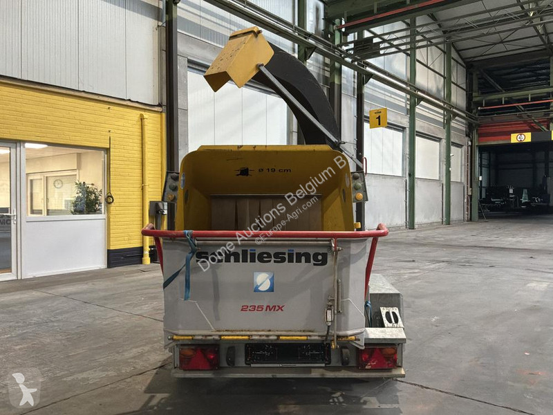Material forestal  235MX