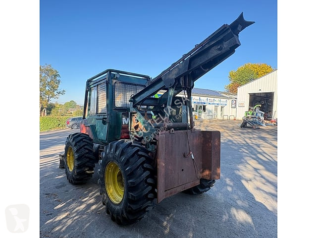 Matériel forestier Massey Ferguson MF1200