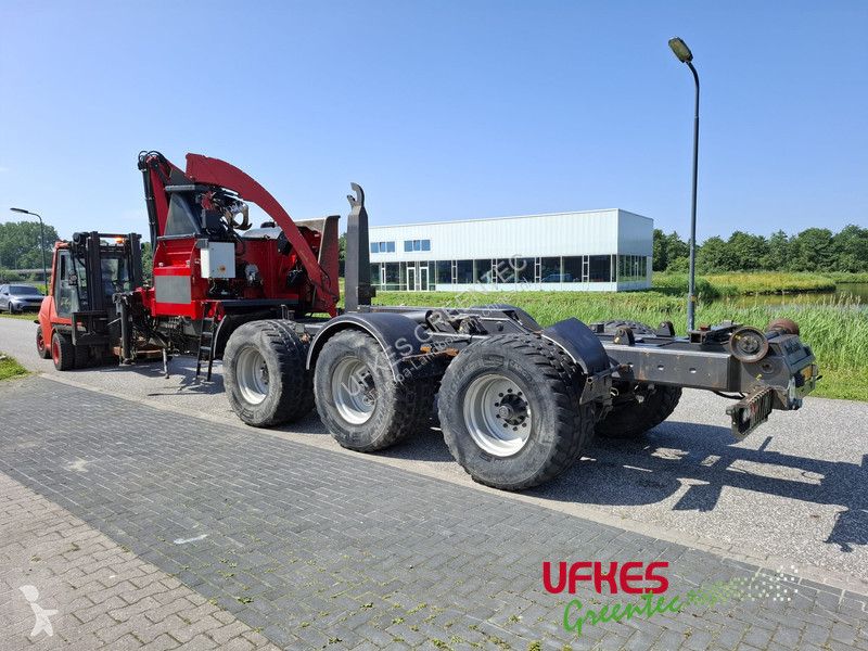 Material florestal  952 MEGA Hooklift