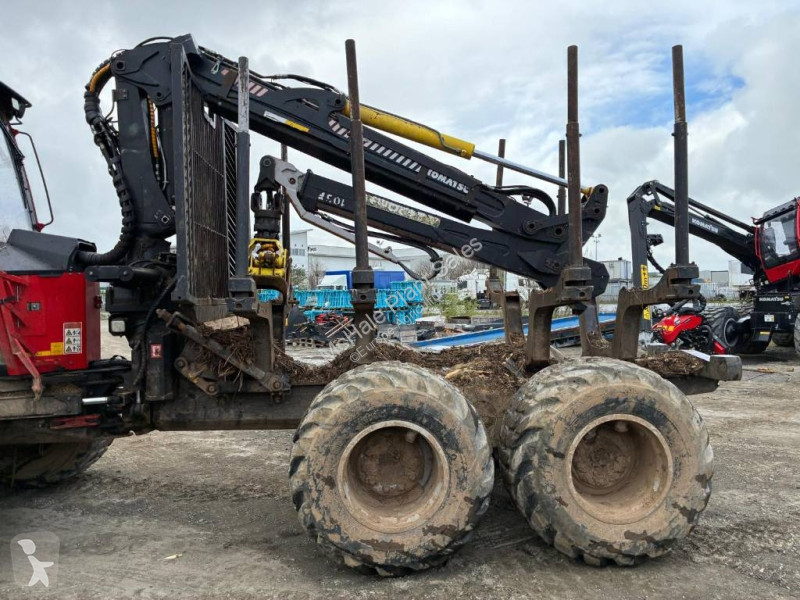 Material florestal Komatsu 835