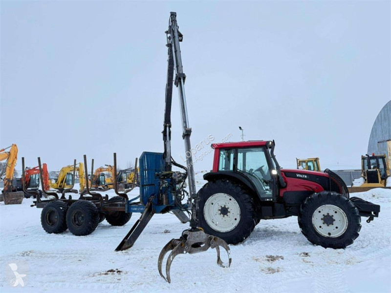 Material forestal Valtra N121H + Vreten 1400...