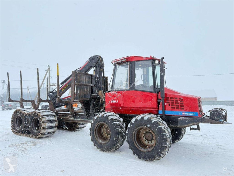 Material forestal Valmet 840.1 with winch