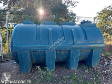 Cisterna, nádrž, sud na vodu