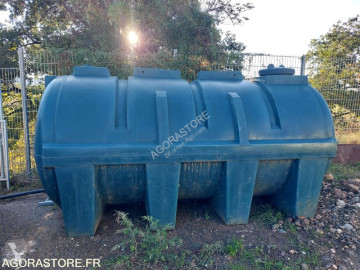 Cisterna, nádrž, sud na vodu