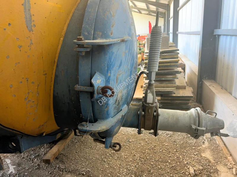 Spredning   12000L Tonne à eau