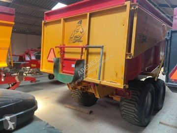 Agricultural conveyor