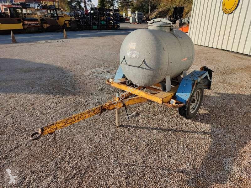 Förvaring   500 LITRES A EAU