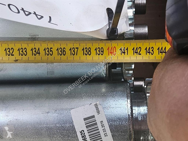 تخزين  1400/1432-Conveyor rollers/Förderelemente
