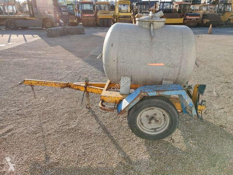 Förvaring   500 LITRES A EAU