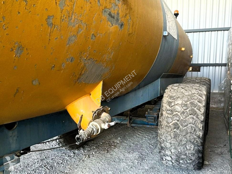 Spredning   12000L Tonne à eau