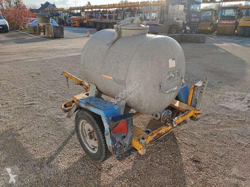 Förvaring   500 LITRES A EAU