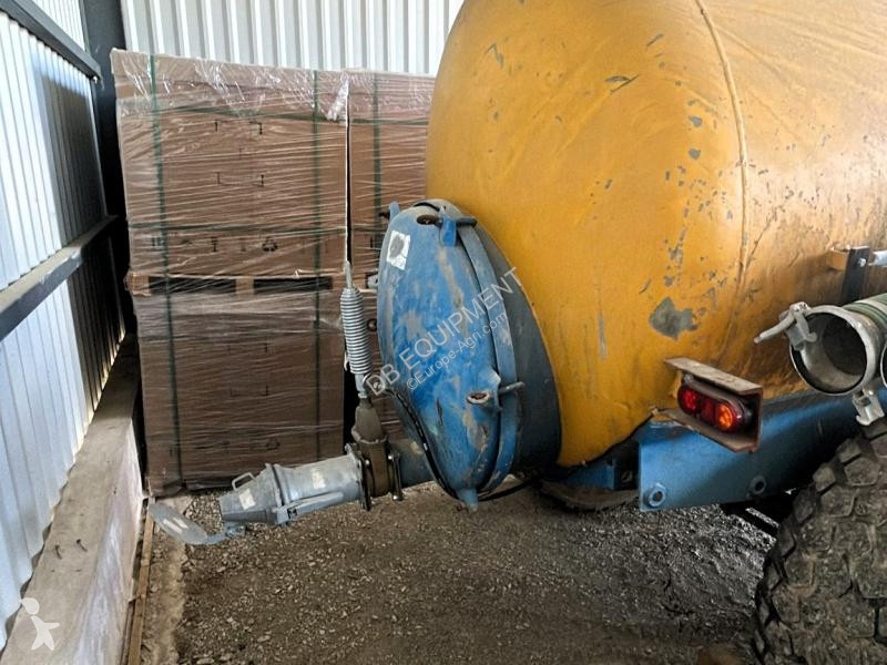 Spredning   12000L Tonne à eau