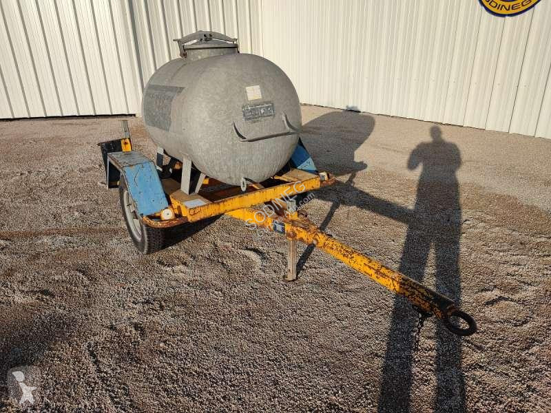 Förvaring   500 LITRES A EAU
