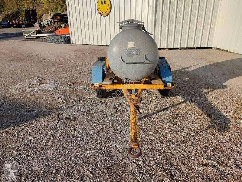 Förvaring   500 LITRES A EAU