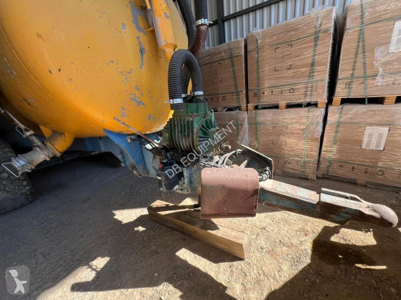 Spredning   12000L Tonne à eau