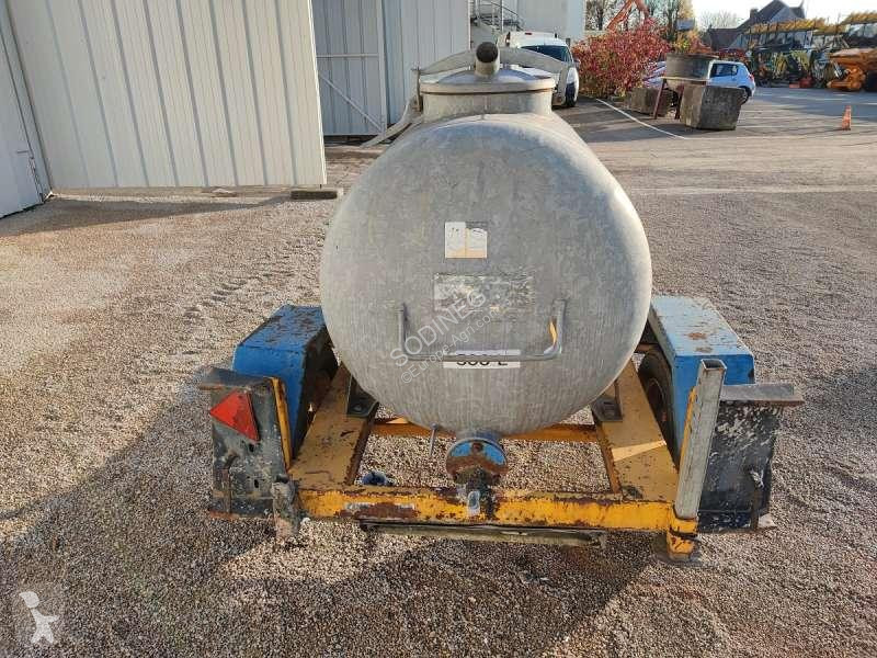 Förvaring   500 LITRES A EAU