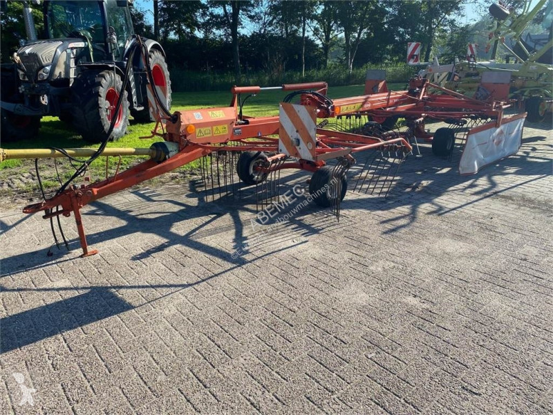 Zonas verdes Kuhn GA 6000