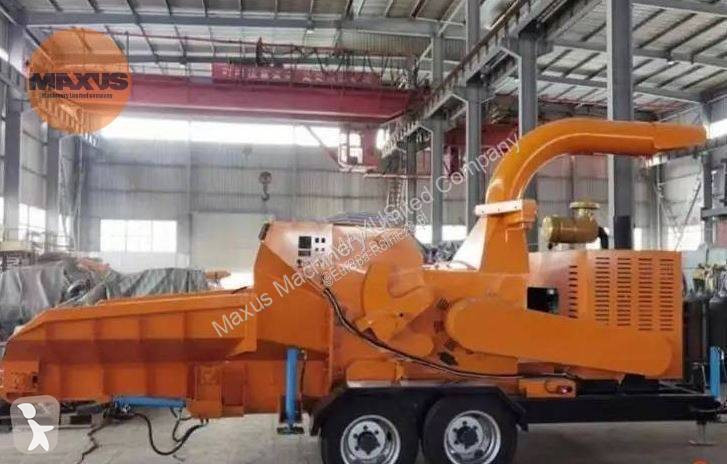 Spaţii verzi Maxus Maxus bandit 320 KM 8000kg/h