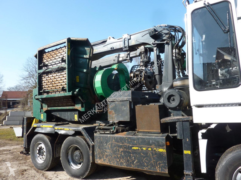 Zonas verdes jardins Jenz 583 Chippertruck MAN...