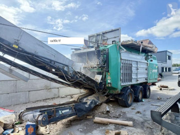 Komptech Wood chipper
