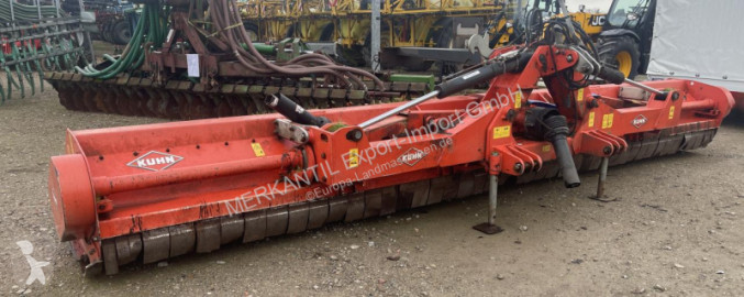 Broyeur à axe horizontal Kuhn