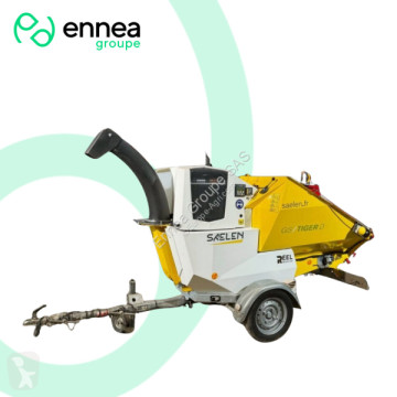 Saelen Wood chipper