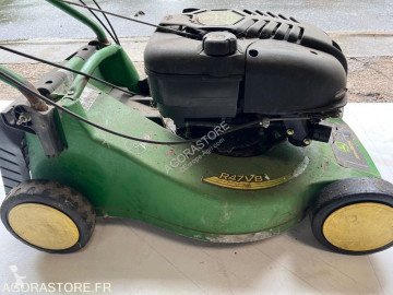John Deere Fűnyíró