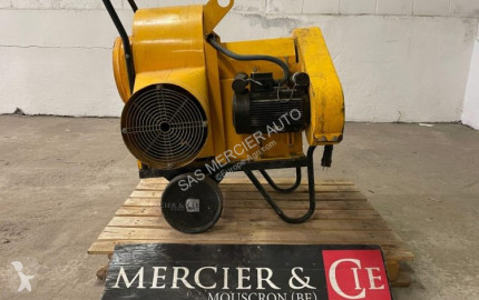 Leaf blower