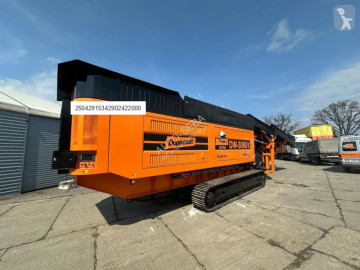 Doppstadt Wood chipper