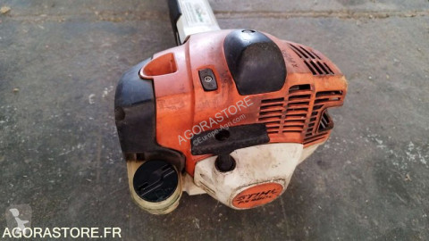 Strimmer landscaping equipment