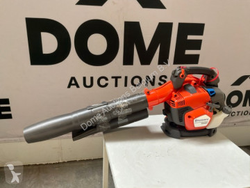 Husqvarna leaf blower