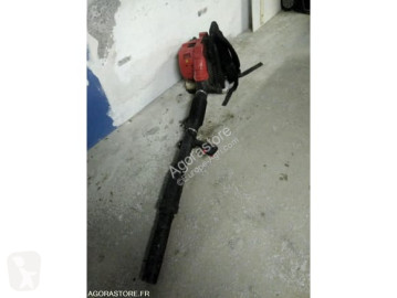 Leaf blower