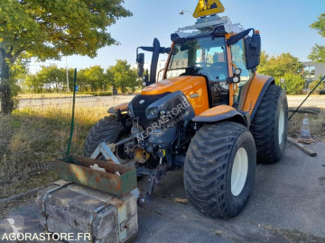 Tracteur agricole Lindner LINTRAC13