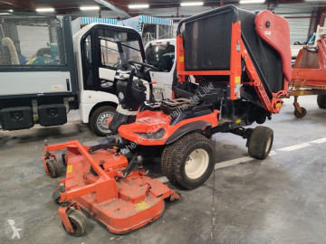 Kubota Lot réservé aux professionnels
Tondeuse autoportée KUBOTA F3890