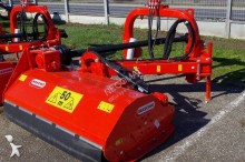 Zonas verdes Maschio Gaspardo Segadora de arcén usada