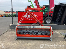 Broyeur d'accotement Kuhn TB 211 Select