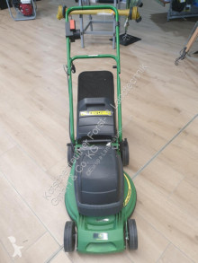Mașină de tuns iarba John Deere R40EL