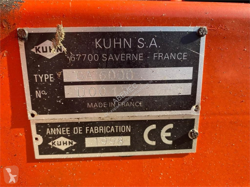 Zonas verdes Kuhn GA 6000