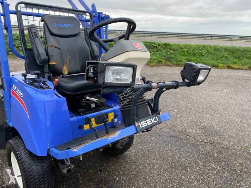Grønne område Iseki SF 235F 1er Main endommagée