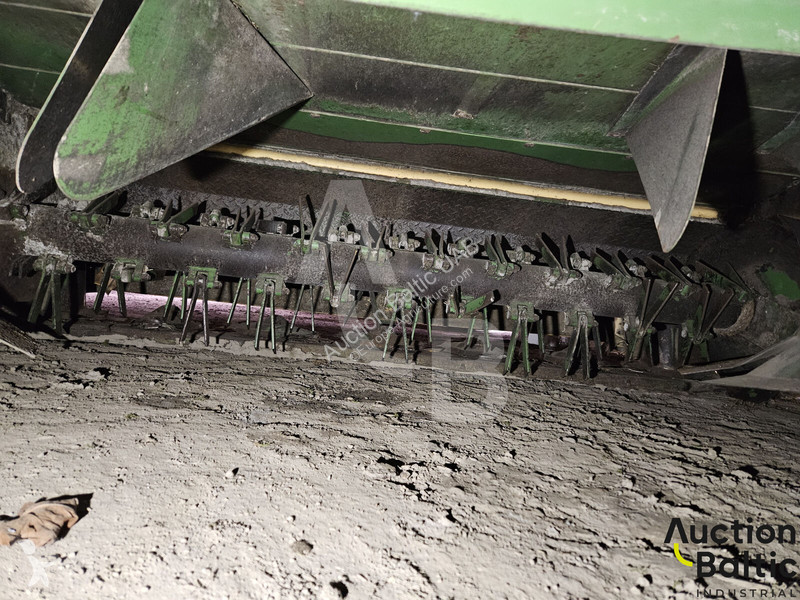 Krone Easy Cut 3200 CV landscaping equipment