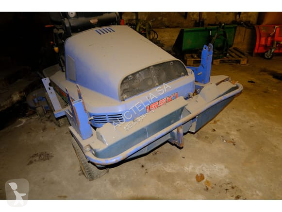 Zonas verdes Iseki SF230