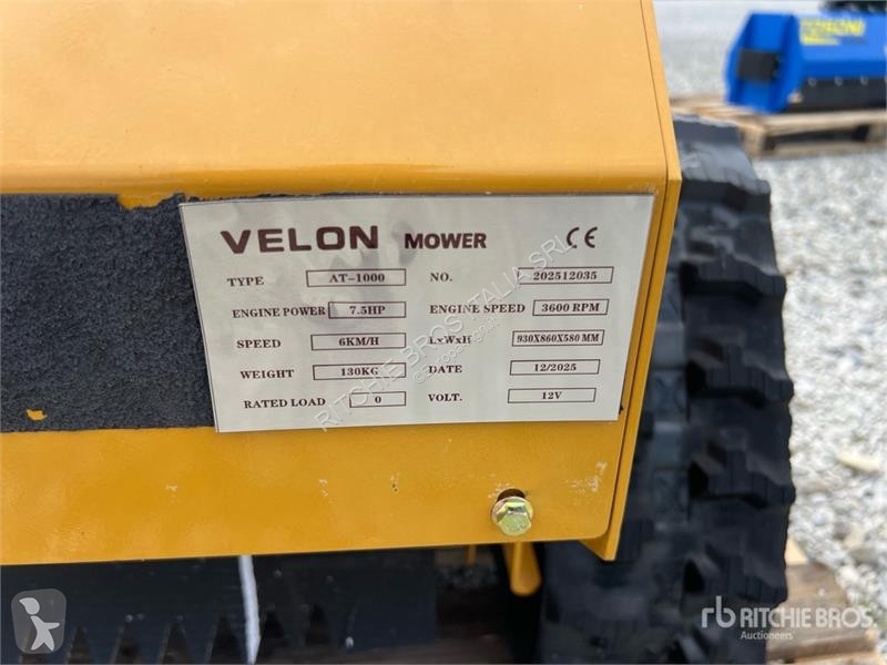 Zonas verdes jardins  Velon AT-1000 Lawn Mower...
